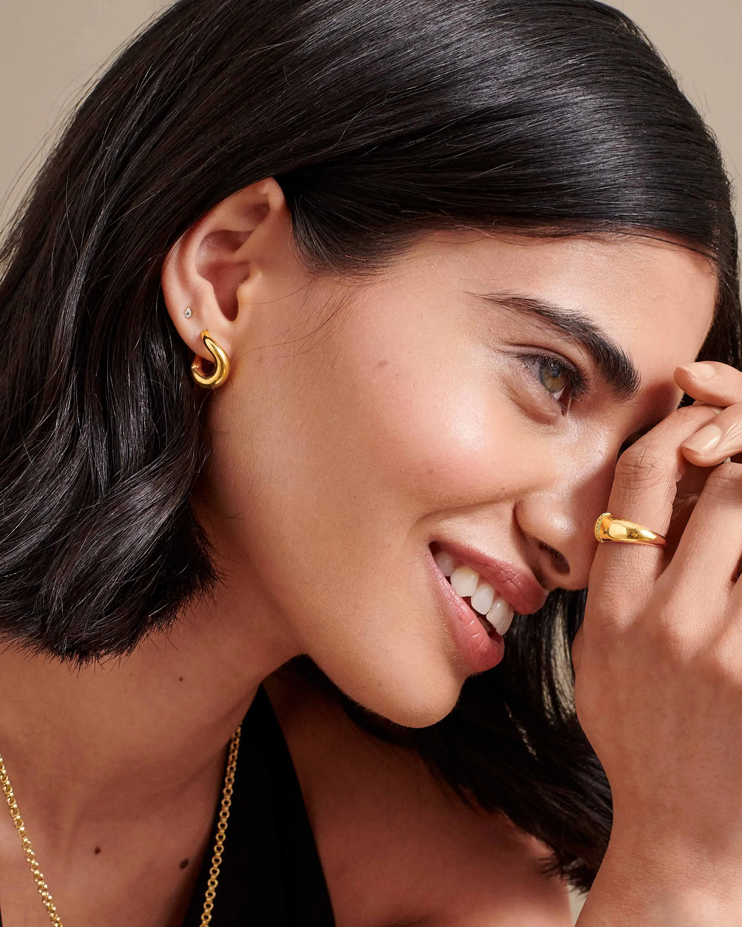 Charlotte Collins Twist Hoop Earrings - Gold