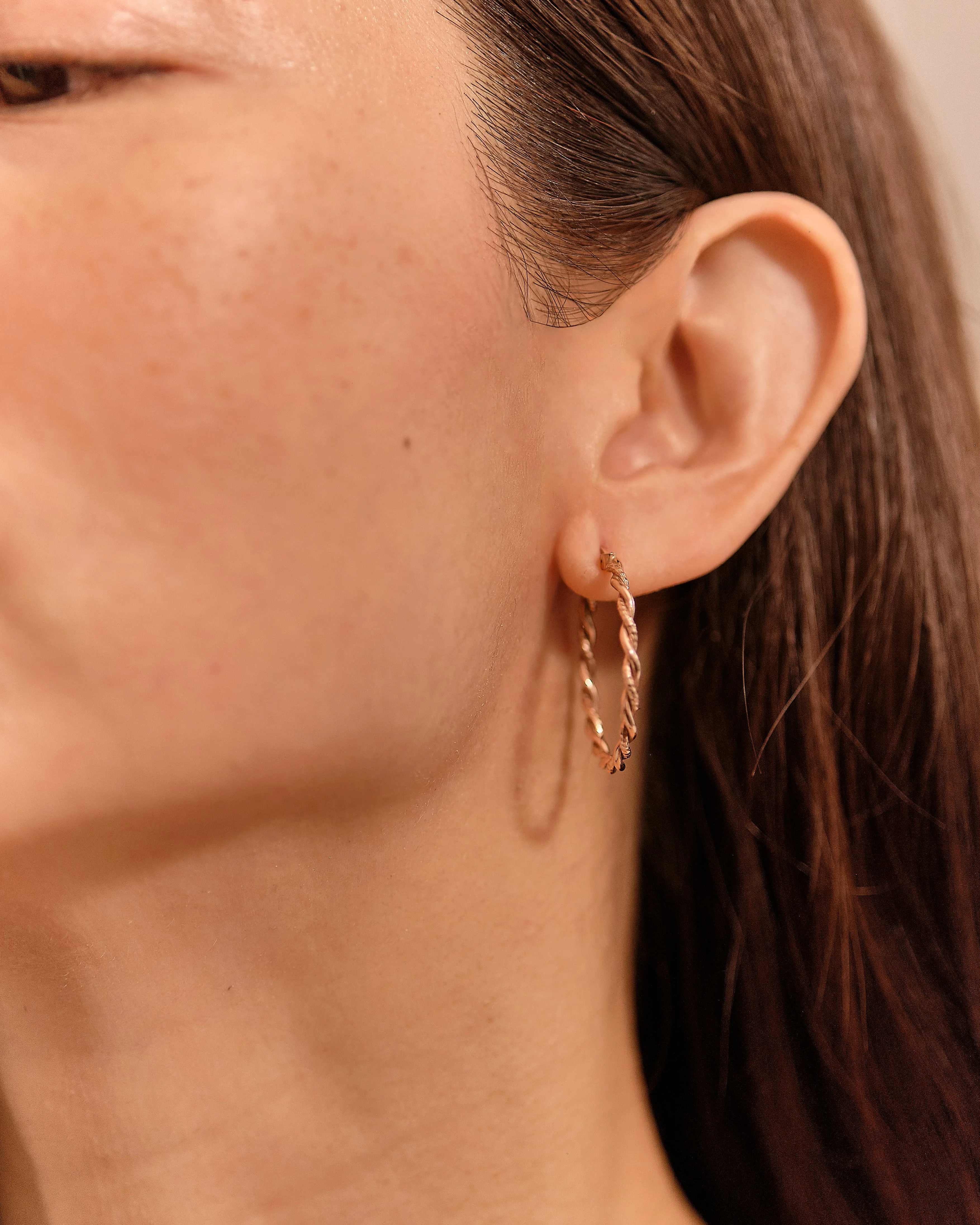 Siena Sparkle Twist Hoop Earrings - Rose Gold