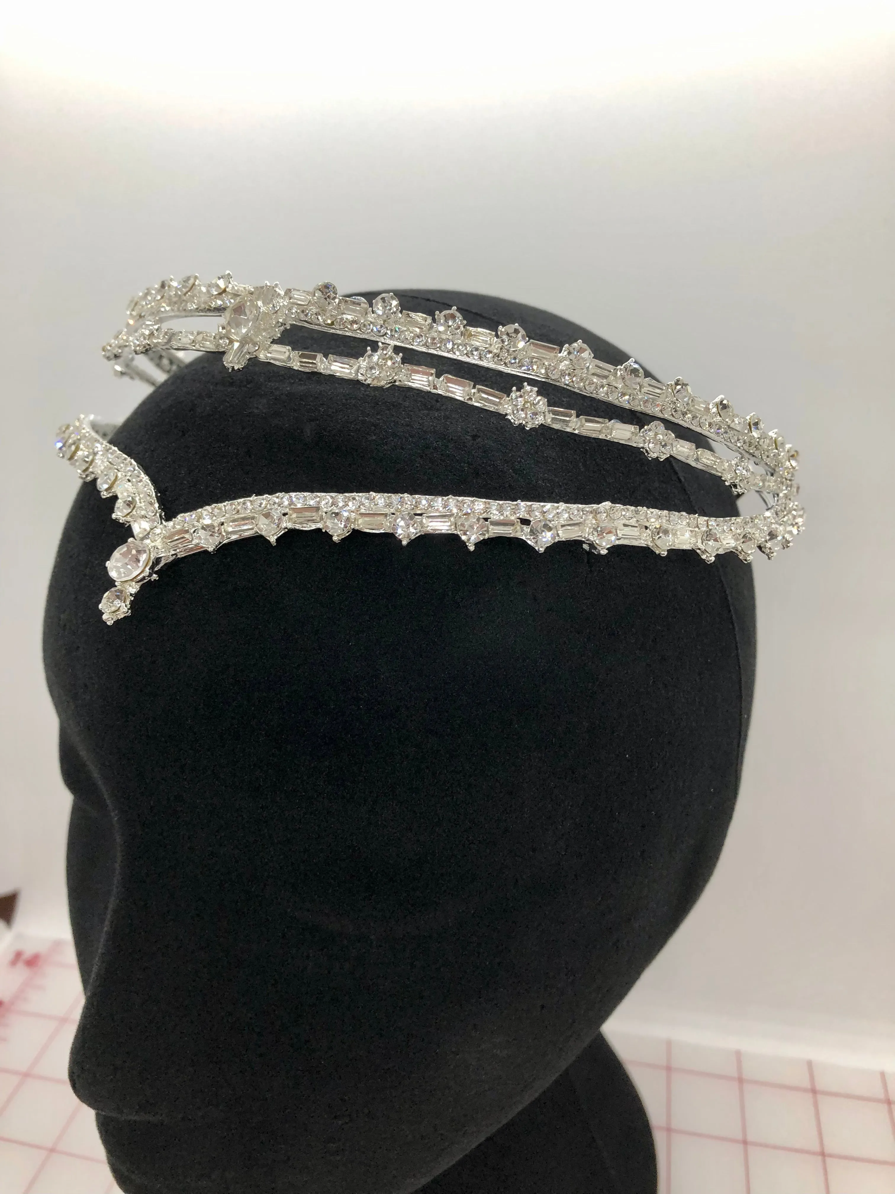Tiara - Beautiful and Simple Crystal and Silver 2-in-1